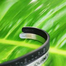 Load image into Gallery viewer, Mantra quote bracelet for men - Enjoy the journey - Black or Silver - Travel Gift - Vagabond Life