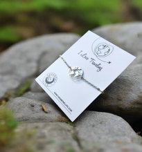 Load image into Gallery viewer, World Map Bracelet