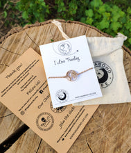 Load image into Gallery viewer, World Map Bracelet